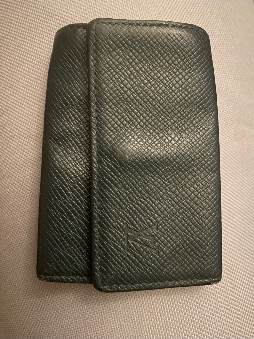 Louis Vuitton Green Textured Leather Key & Card Holder